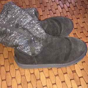 Grey Uggs